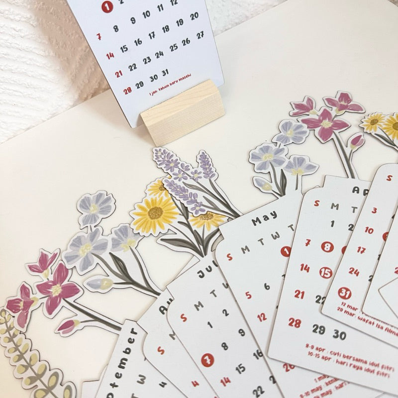 Bloomy Flowers Calendar (2025)
