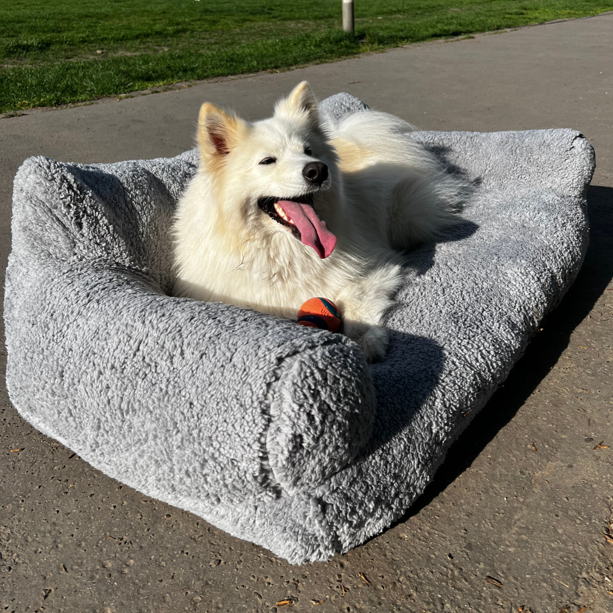 RelaxRug™ Calming Pet Sofa