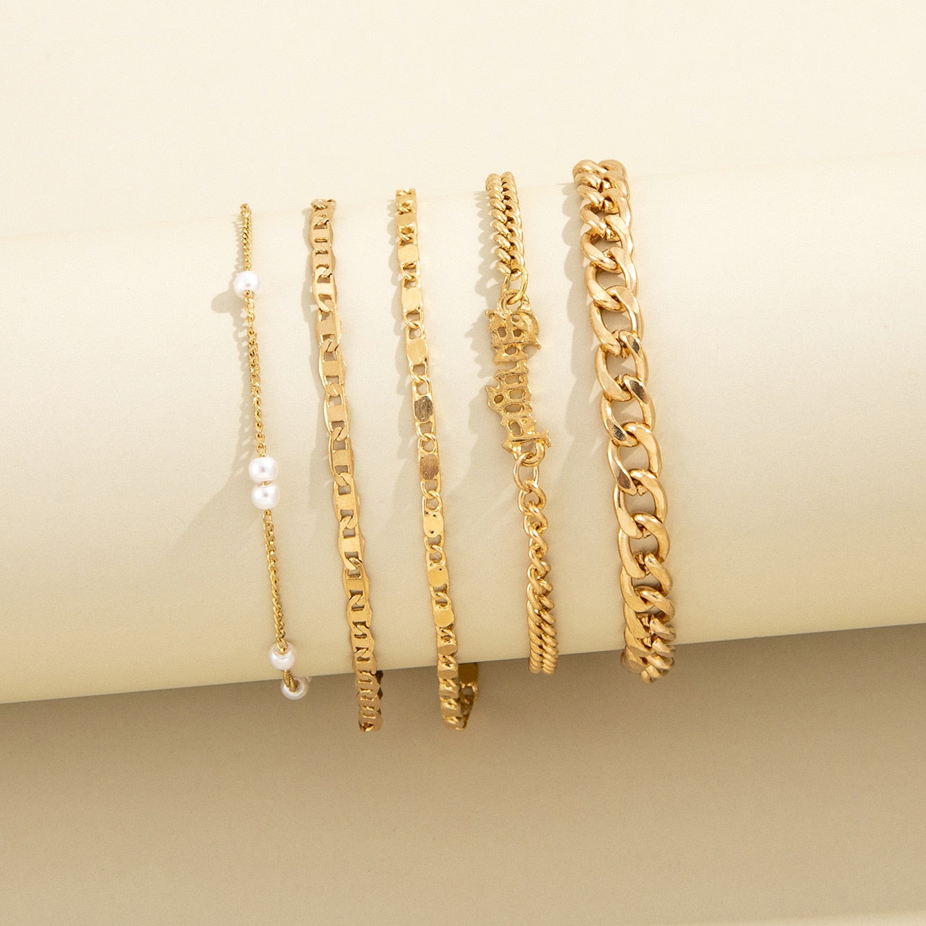 Last Day 50% OFF I Valeria™ Elegant 5-Piece Bracelet Set