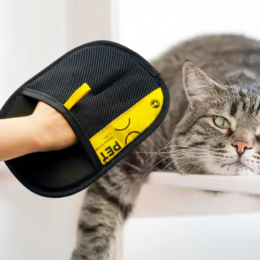 GroomEase™ Pet Hair Cleaner